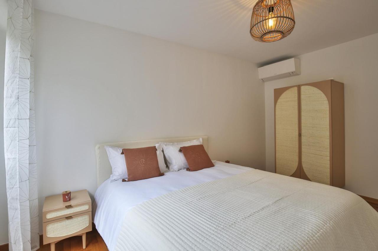 Sublime appartement vue Mer. parking/piscine/clim Villefranche-sur-Mer Extérieur photo